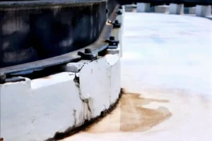 Dry Vibration Mix vs. Wet Ramming Mass